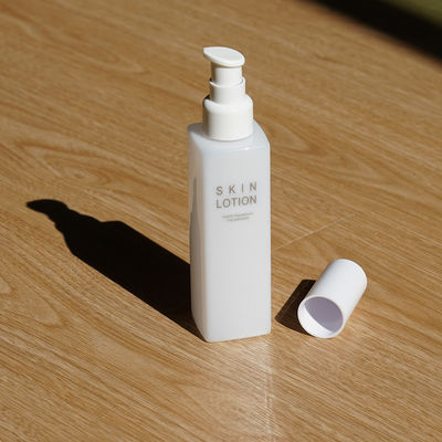 Botol Lotion Persegi Perawatan Pribadi 50ml 60ml 100ml 150ml Sertifikasi QS